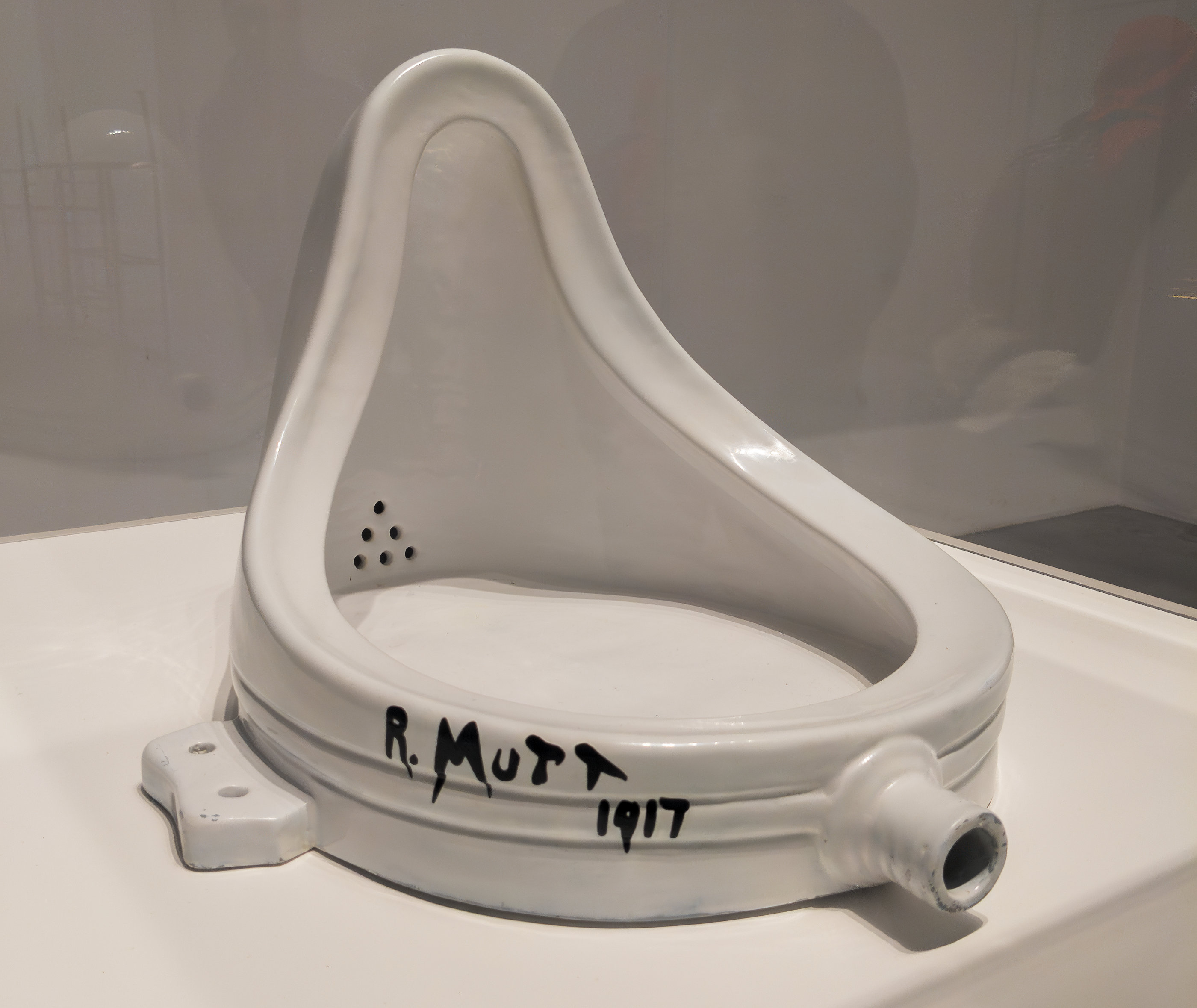 Fountain by Marcel Duchamp (Tate Modern)